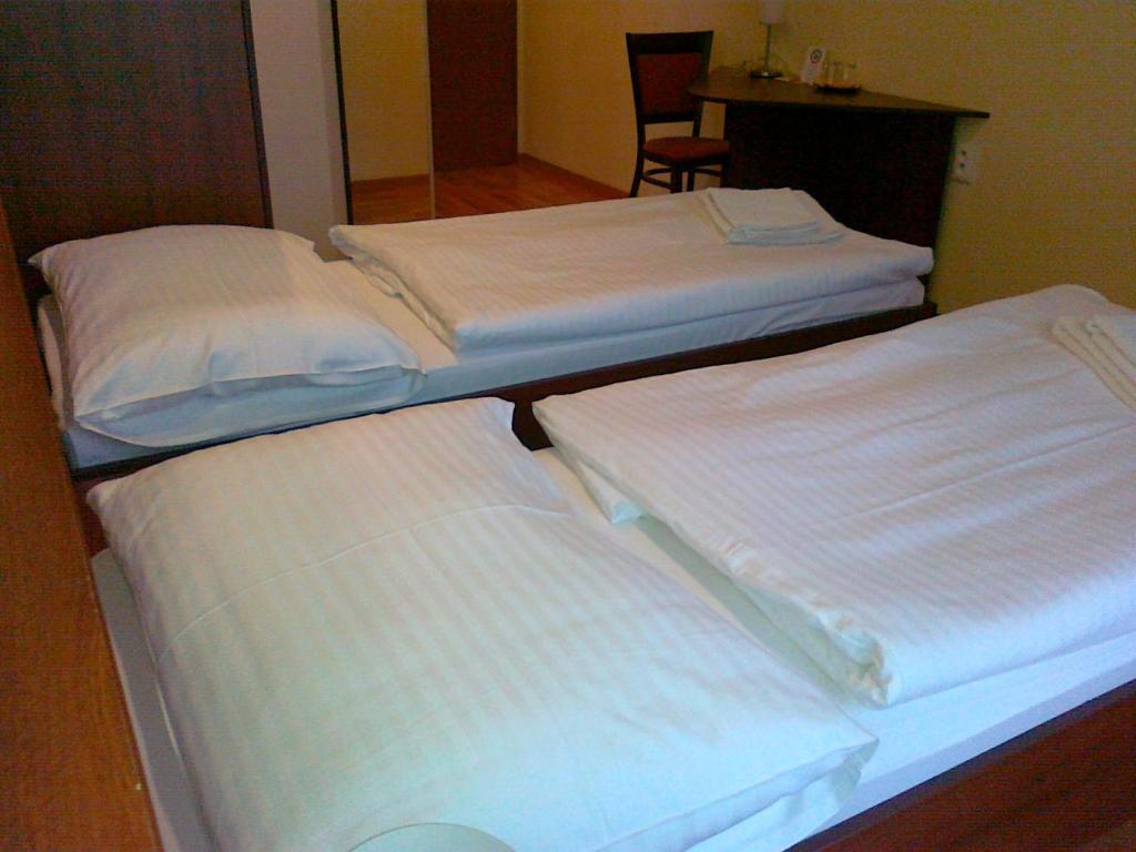 Hotel Arli セニツァ 部屋 写真